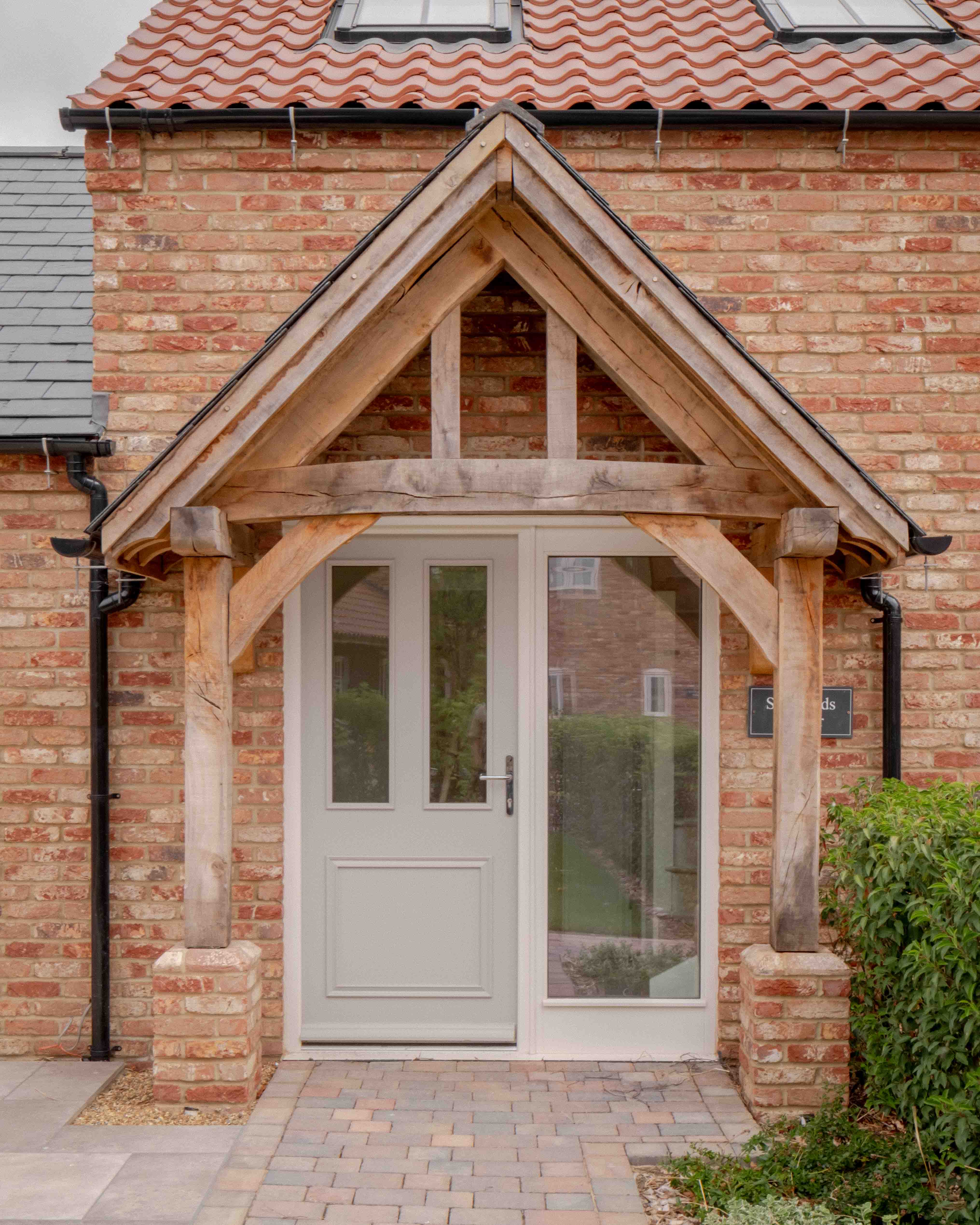 Green oak porch, front on